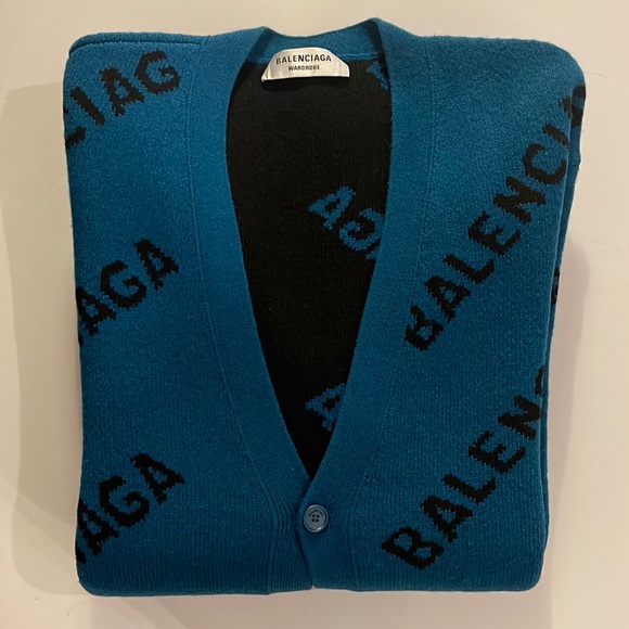 Balenciaga Wool Cardigan V Neck worn 2 x in like new condition - Picture 1 of 6